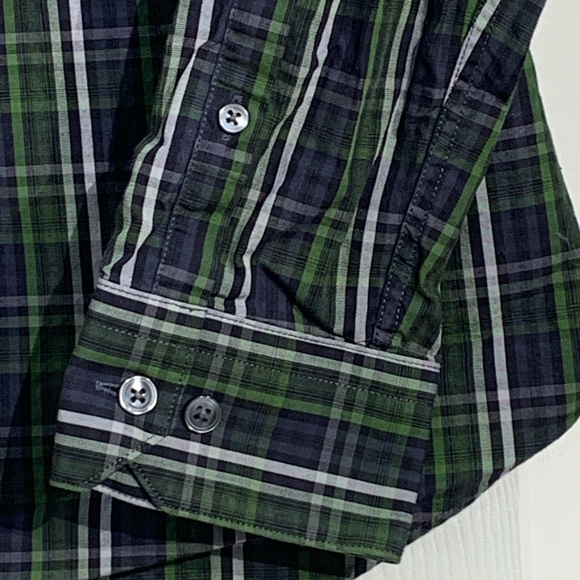 3/$10 🔆 Apt. 9 Plaid Button-Down Long Sleeve - Picture 3 of 8